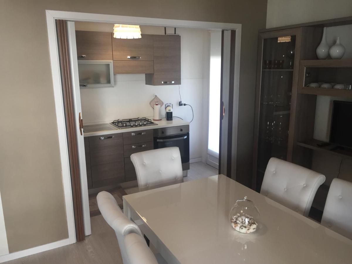 A Due Passi Dal Mare Apartamento Vallecrosia Exterior foto