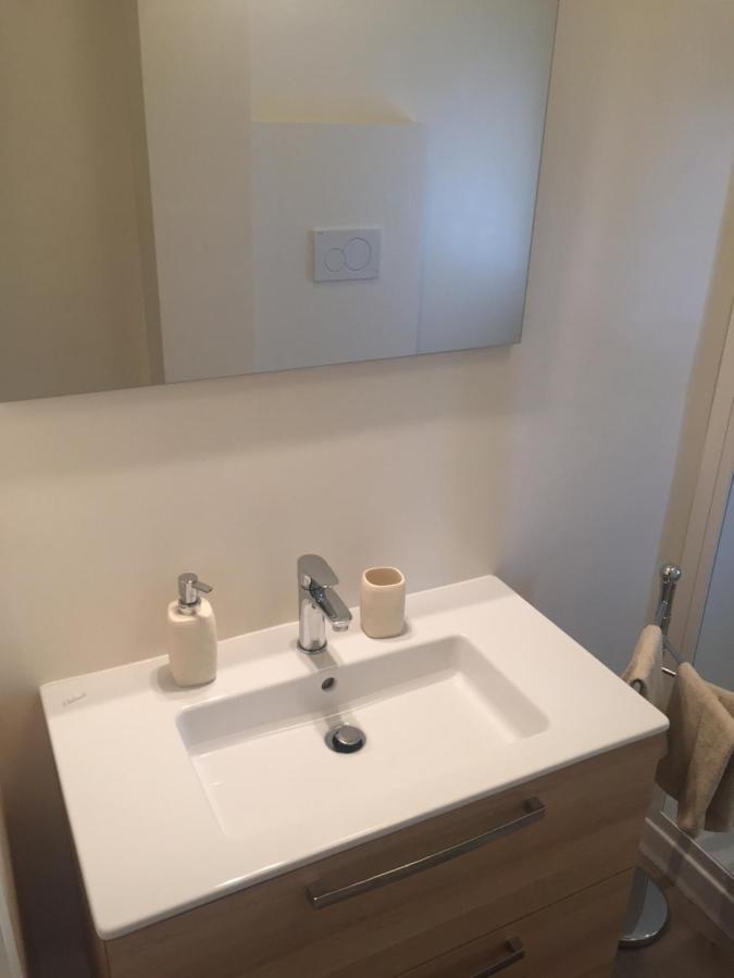 A Due Passi Dal Mare Apartamento Vallecrosia Exterior foto